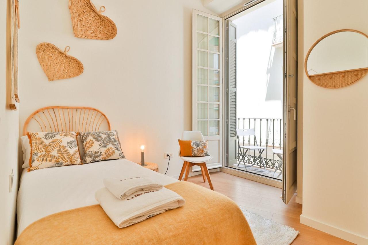 C74 - Marvelous 3 Bedroom Apartment In Historical Màlaga Exteriér fotografie