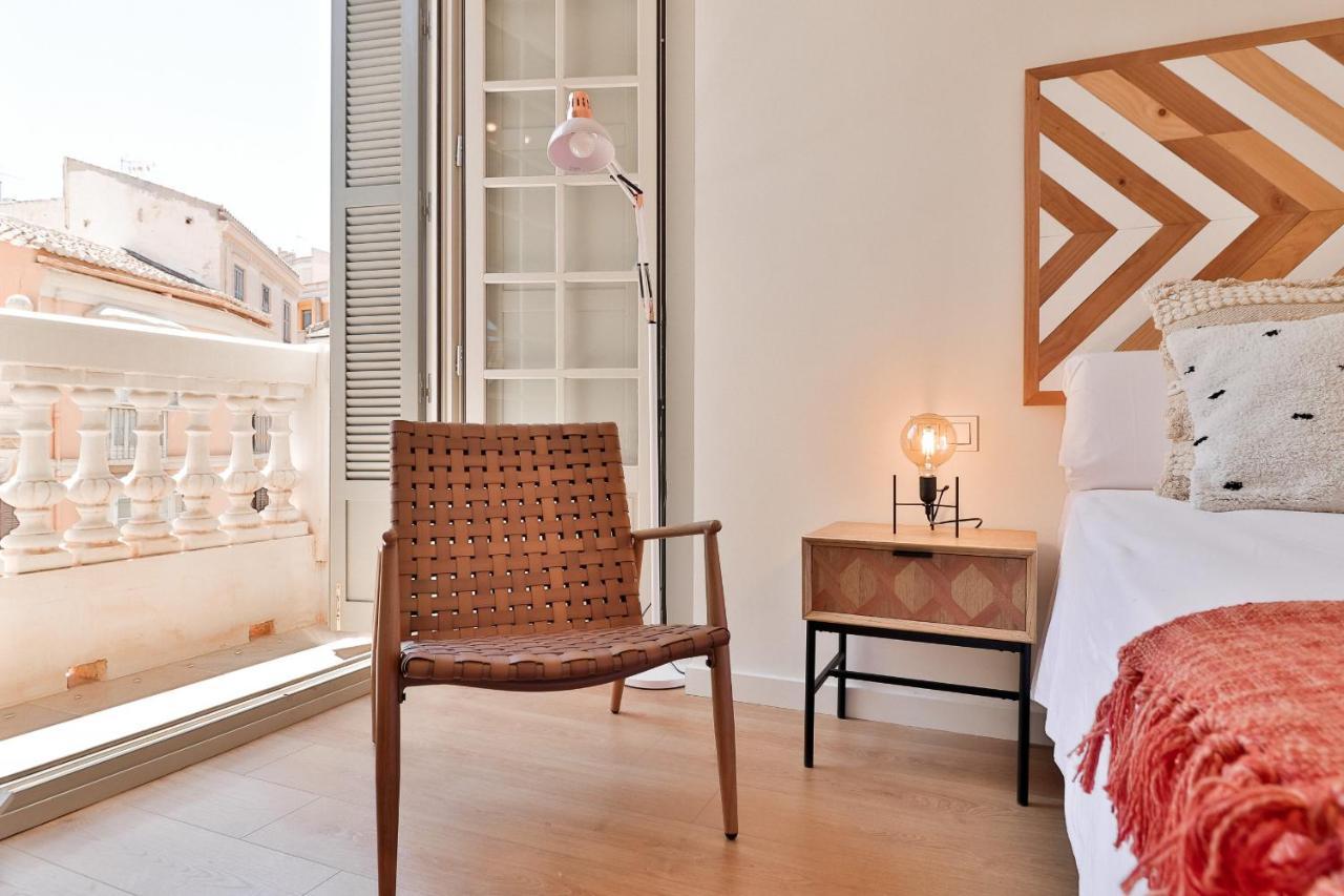 C74 - Marvelous 3 Bedroom Apartment In Historical Màlaga Exteriér fotografie